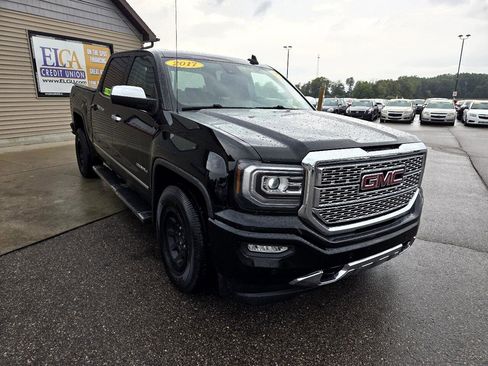 Used 2017 GMC Sierra 1500 Denali image 3