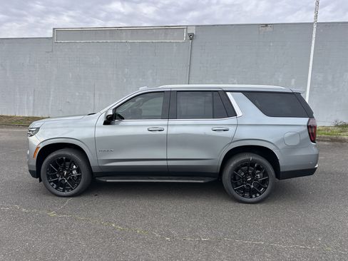 New 2026 Chevrolet Tahoe LS image 2