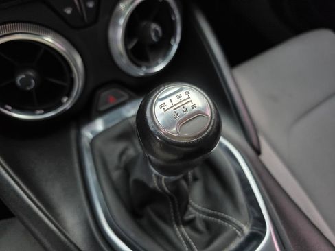 Used 2018 Chevrolet Camaro LS RWD image 13