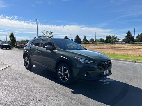 Certified 2026 Subaru Crosstrek 2.5i Premium AWD/4WD image 9