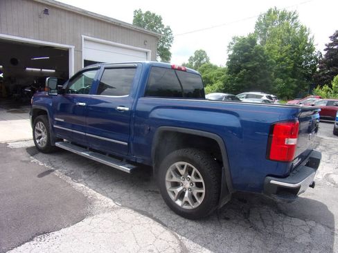 Used 2015 GMC Sierra 1500 SLT w/ SLT Crew Cab Value Package image 12