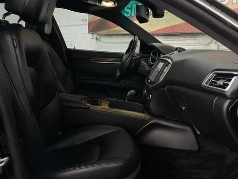Used 2015 Maserati Ghibli image 19