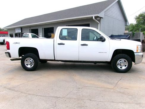 Used 2010 Chevrolet Silverado 2500 4x4 Crew Cab image 6