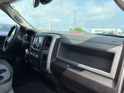 Used 2016 RAM 1500 Express AWD/4WD image 23
