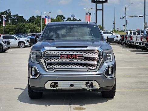 Used 2019 GMC Sierra 1500 Denali w/ Denali Ultimate Package AWD/4WD image 2