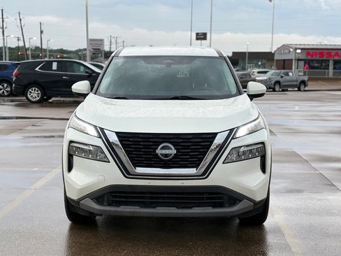 Certified 2023 Nissan Rogue SV FWD image 5