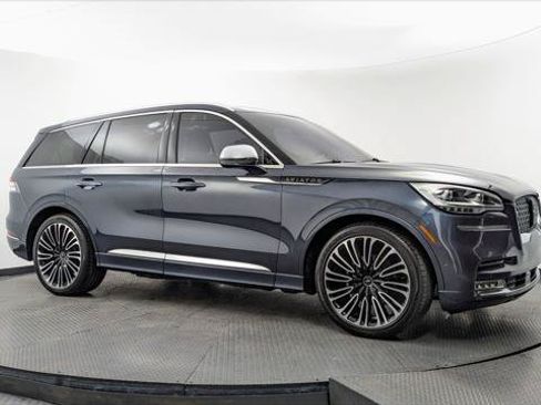 Used 2020 Lincoln Aviator Black Label w/ Dynamic Handling Package AWD/4WD image 11
