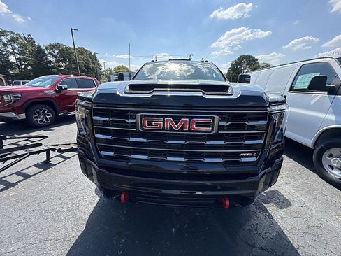 New 2026 GMC Sierra 2500 AT4 image 18