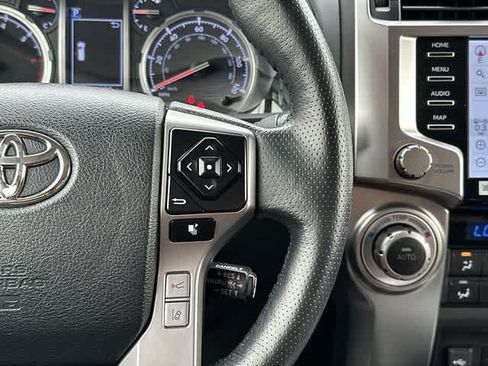Used 2023 Toyota 4Runner Limited AWD/4WD image 10