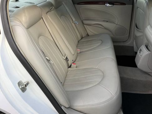 Used 2007 Buick Lucerne CXL w/ Luxury Package image 16