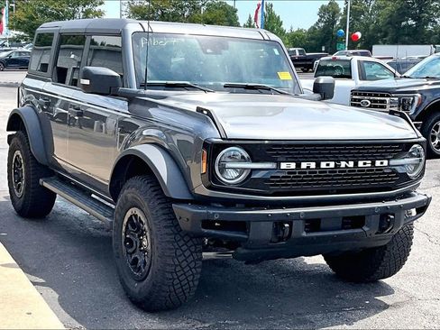 Used 2024 Ford Bronco Wildtrak AWD/4WD image 1