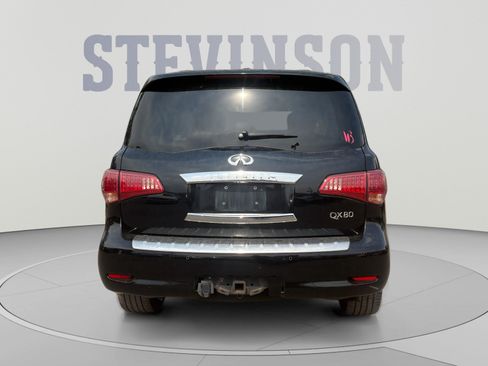 Used 2017 INFINITI QX80 4WD w/ Deluxe Technology Package image 4