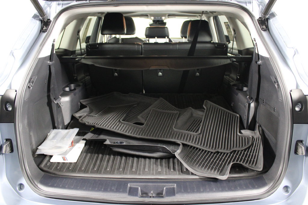 Used 2023 Toyota Highlander Limited AWD/4WD image 14