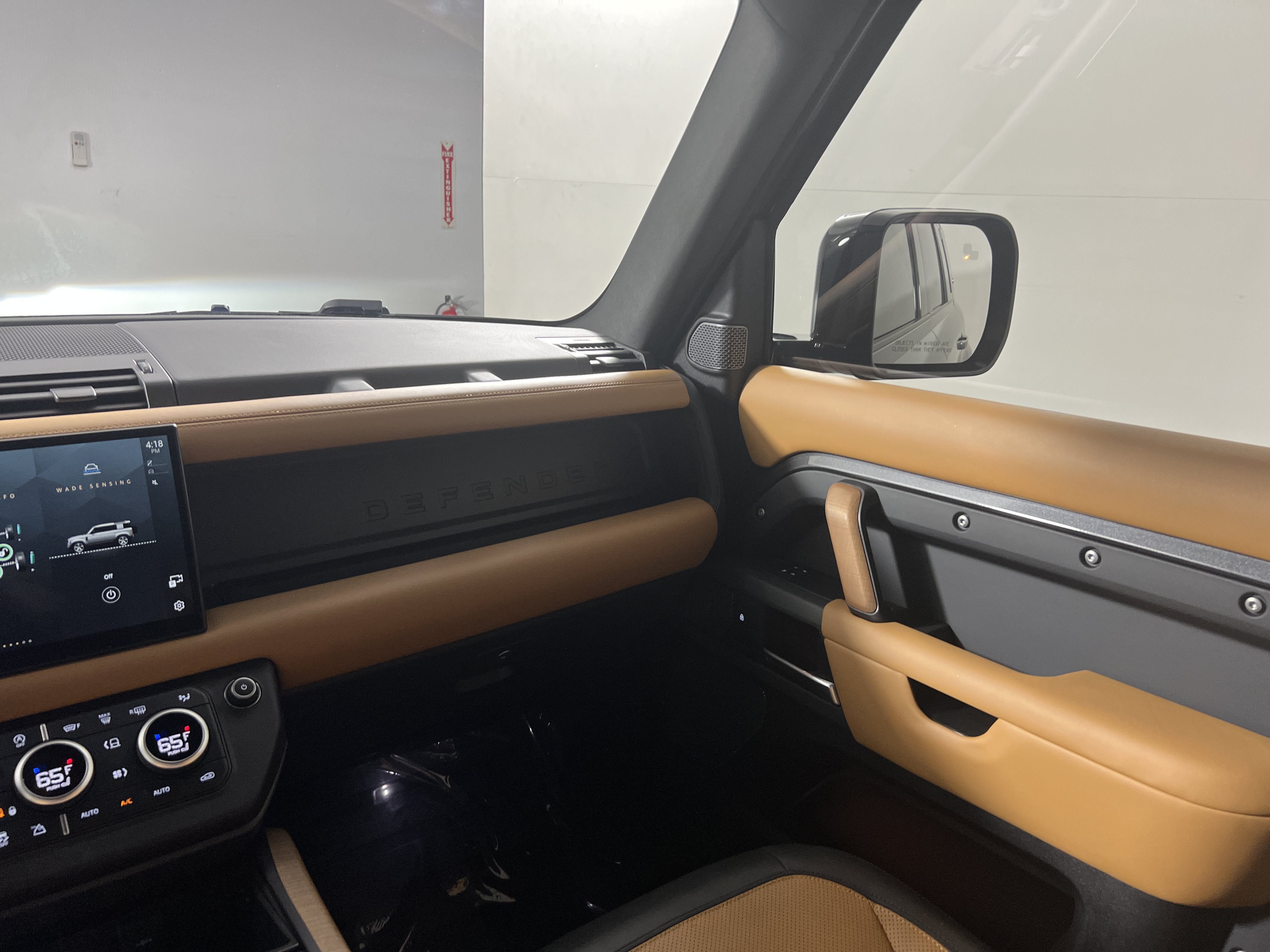 Used 2023 Land Rover Defender 110 X AWD/4WD image 12