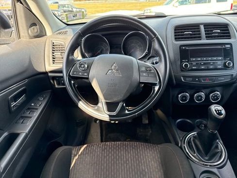Used 2017 Mitsubishi Outlander Sport ES image 13