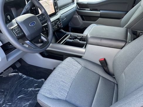 New 2026 Ford F250 XLT w/ XLT Premium Package AWD/4WD image 10
