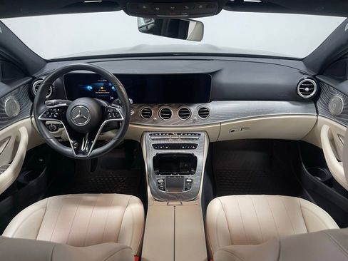 Used 2023 Mercedes-Benz E 350 4MATIC Sedan image 30