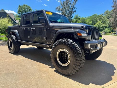 Used 2021 Jeep Gladiator Sport AWD/4WD image 7