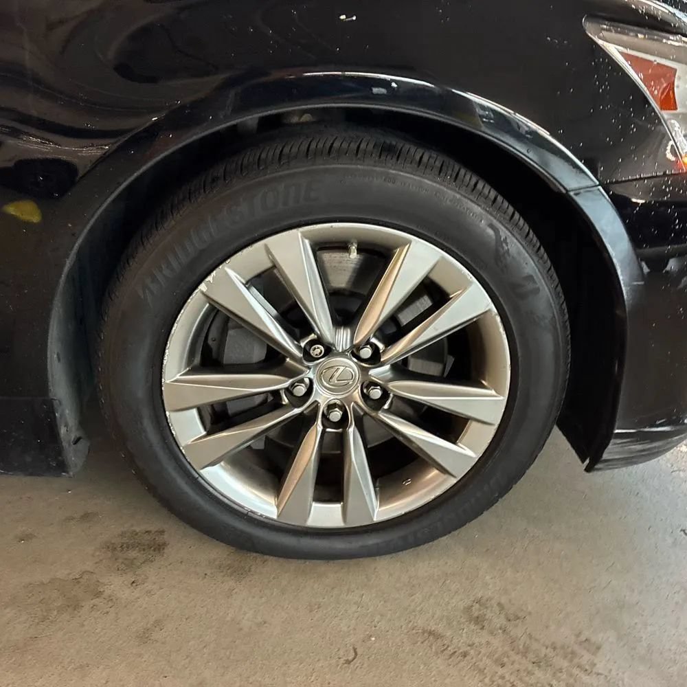 Used 2013 Lexus LS 460 AWD w/ Comfort Pkg image 20