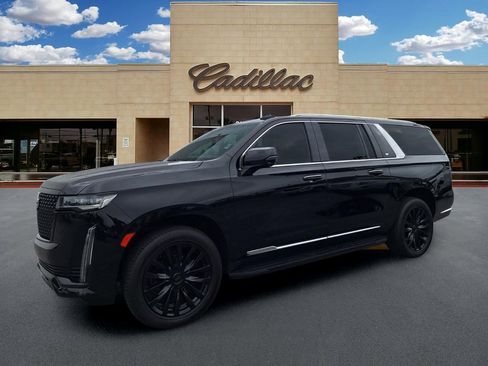 Used 2023 Cadillac Escalade ESV Luxury RWD image 7