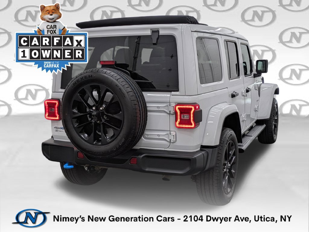 Used 2024 Jeep Wrangler Unlimited Sahara AWD/4WD image 2