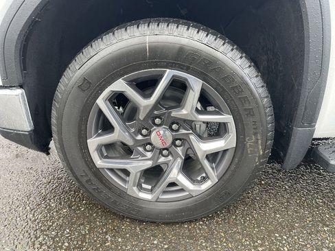 New 2026 GMC Sierra 1500 SLT AWD/4WD image 34