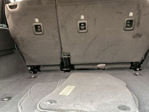 Used 2024 Jeep Wrangler Sahara w/ Safety Group image 31