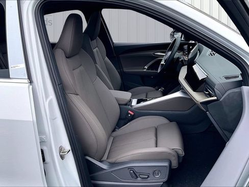 New 2025 Audi Q5 Premium Plus AWD/4WD image 11