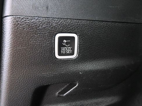Used 2023 Jeep Wagoneer L 4WD image 25