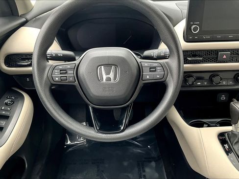 Used 2023 Honda HR-V LX image 6