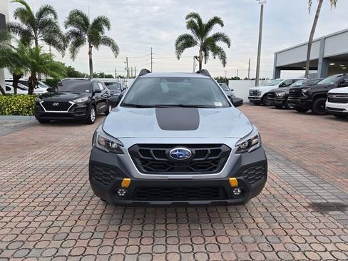 Used 2025 Subaru Outback Wilderness AWD/4WD image 2