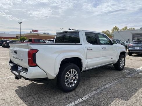 New 2026 Toyota Tacoma Limited AWD/4WD image 3