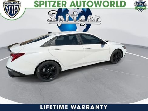 New 2026 Hyundai Elantra SEL FWD image 9