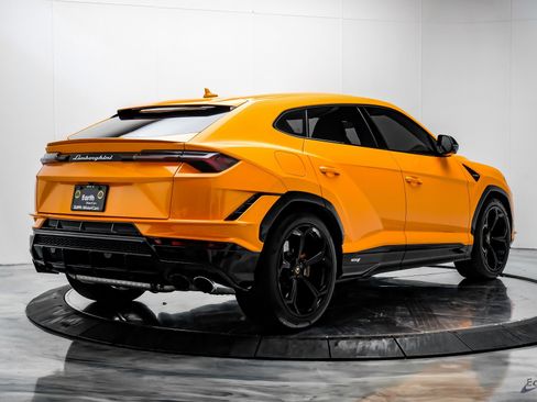 Used 2024 Lamborghini Urus S image 14