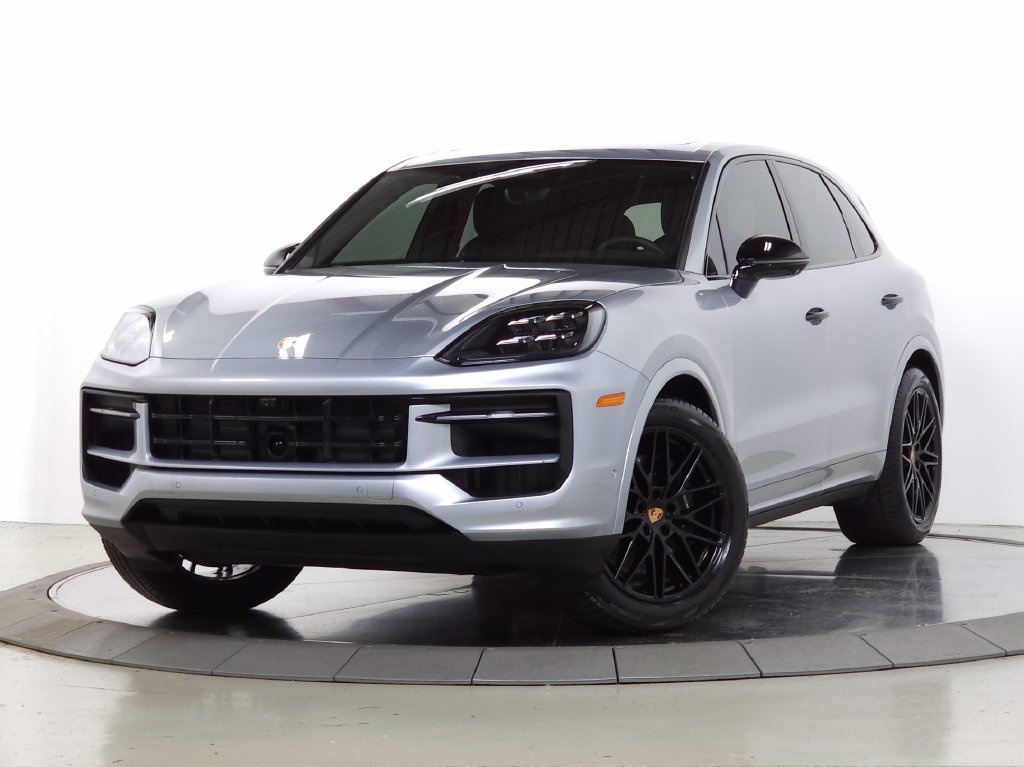 Used 2026 Porsche Cayenne AWD/4WD image 1