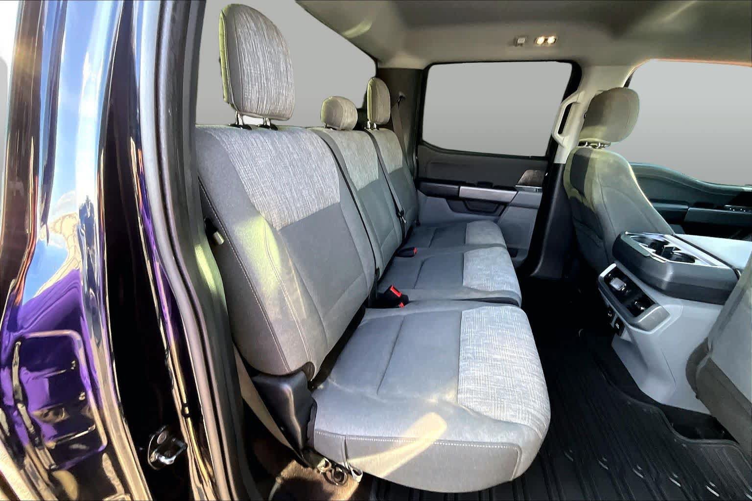 Used 2021 Ford F150 XLT w/ Equipment Group 302A High RWD image 20