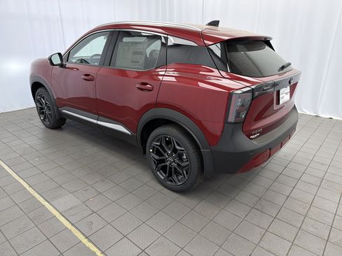 New 2026 Nissan Kicks SR FWD image 6