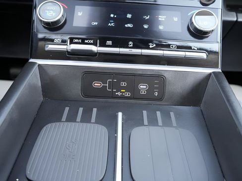Certified 2026 Hyundai Santa Fe SEL AWD/4WD image 32