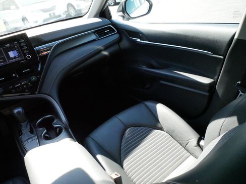 Certified 2024 Toyota Camry SE FWD image 11