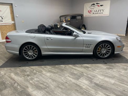 Used 2009 Mercedes-Benz SL 550 image 8