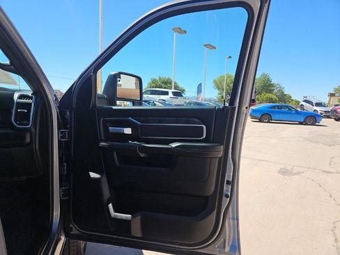 Used 2024 RAM 2500 Big Horn w/ Bed Utility Group AWD/4WD image 15