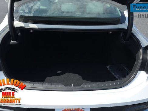 Used 2025 Hyundai Sonata SEL FWD image 10