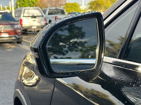 Used 2016 Lincoln MKX Reserve w/ Technology Package image 8