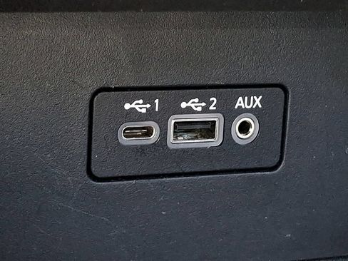 Used 2025 Nissan Altima 2.5 SV FWD image 23