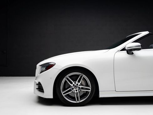 Used 2020 Mercedes-Benz E 450 Cabriolet image 21