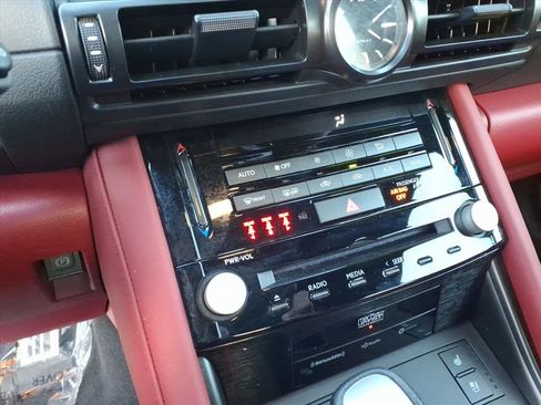 Used 2023 Lexus IS 350 F Sport image 18