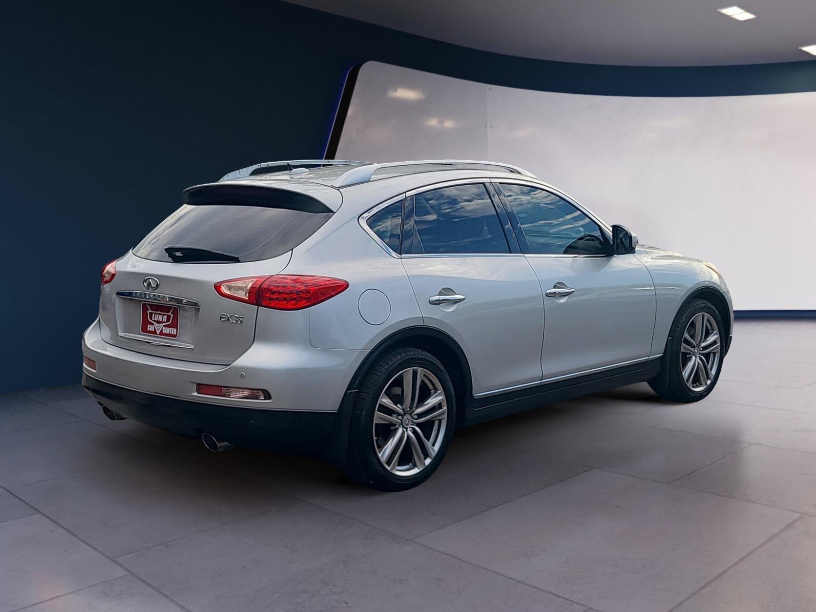 Used 2012 INFINITI EX35 Journey w/ Premium Pkg RWD image 5