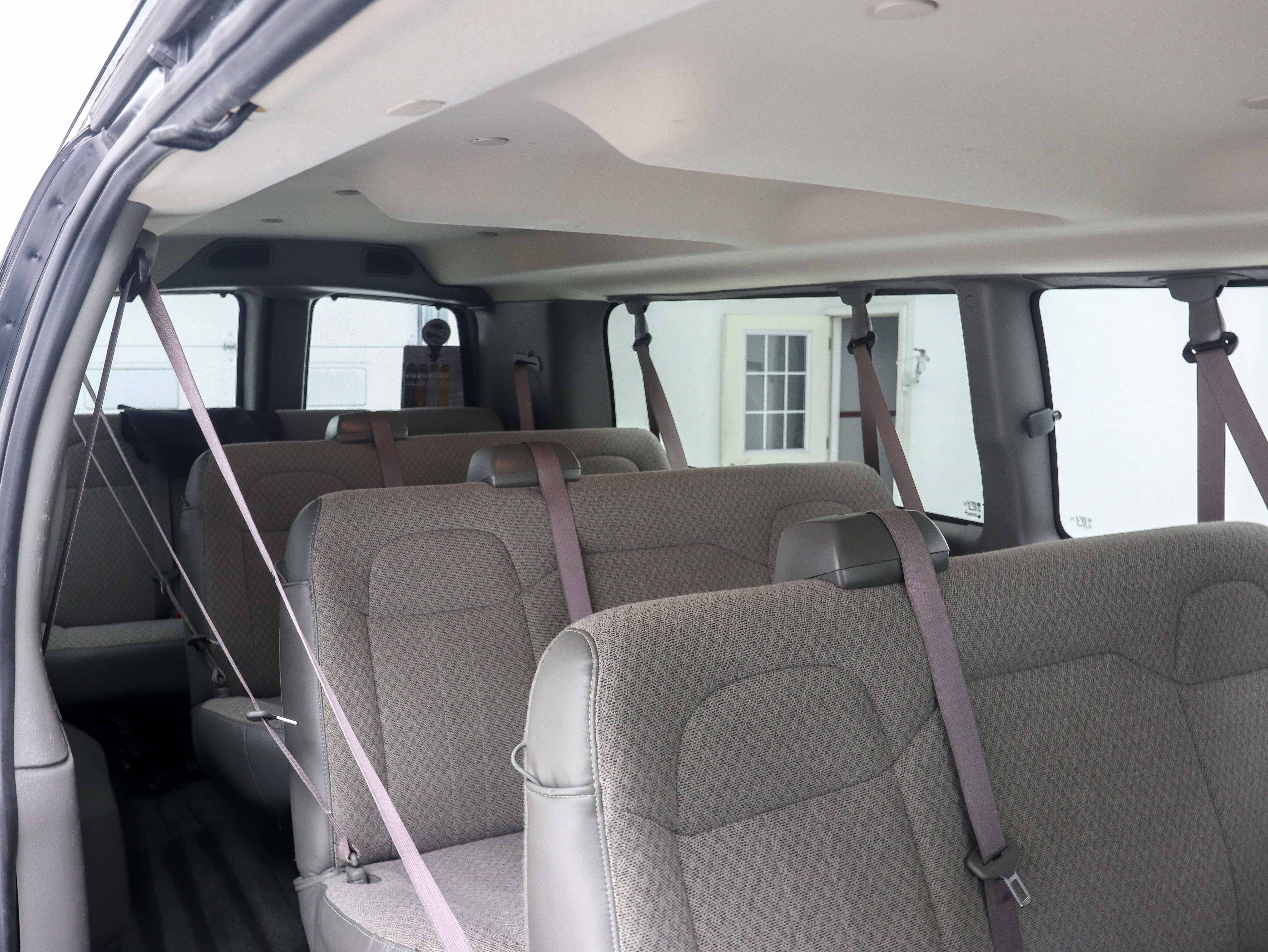 Used 2019 Chevrolet Express 3500 LT w/ LT Preferred Equipment Group RWD image 12