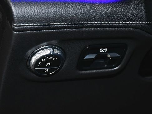 Used 2023 Mercedes-Benz EQS 450+ 4MATIC SUV w/ Pinnacle Trim Package image 24