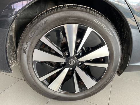 Used 2022 Nissan Altima 2.5 SV image 12